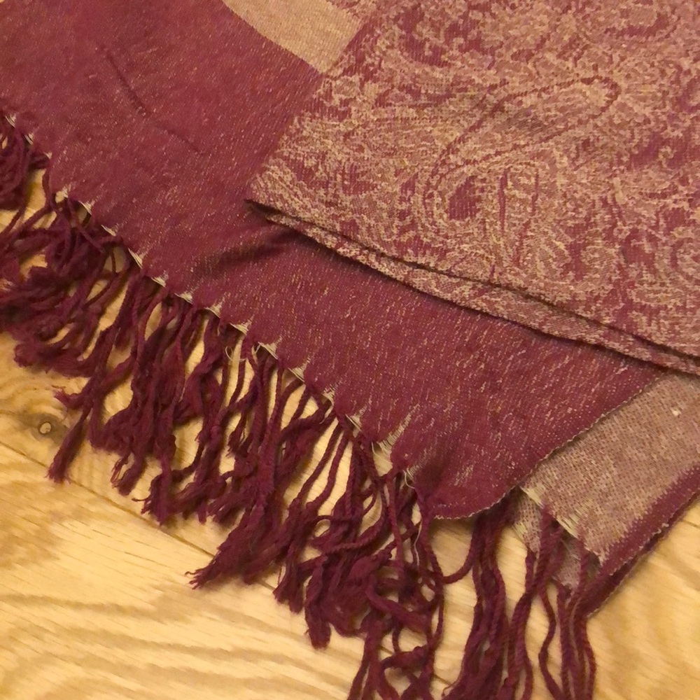 Magenta pashmina scarf